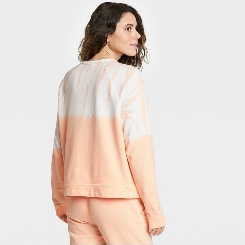 Universal Thread Crewneck Sweatshirt in Peach Orange and White Tie Dye, Large